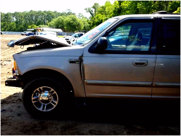 2001 FORD EXPEDITION XLT s Salvage Car Auction Copart USA